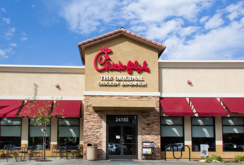 27 Tips on Saving “Mor” Money at Chick-fil-A!