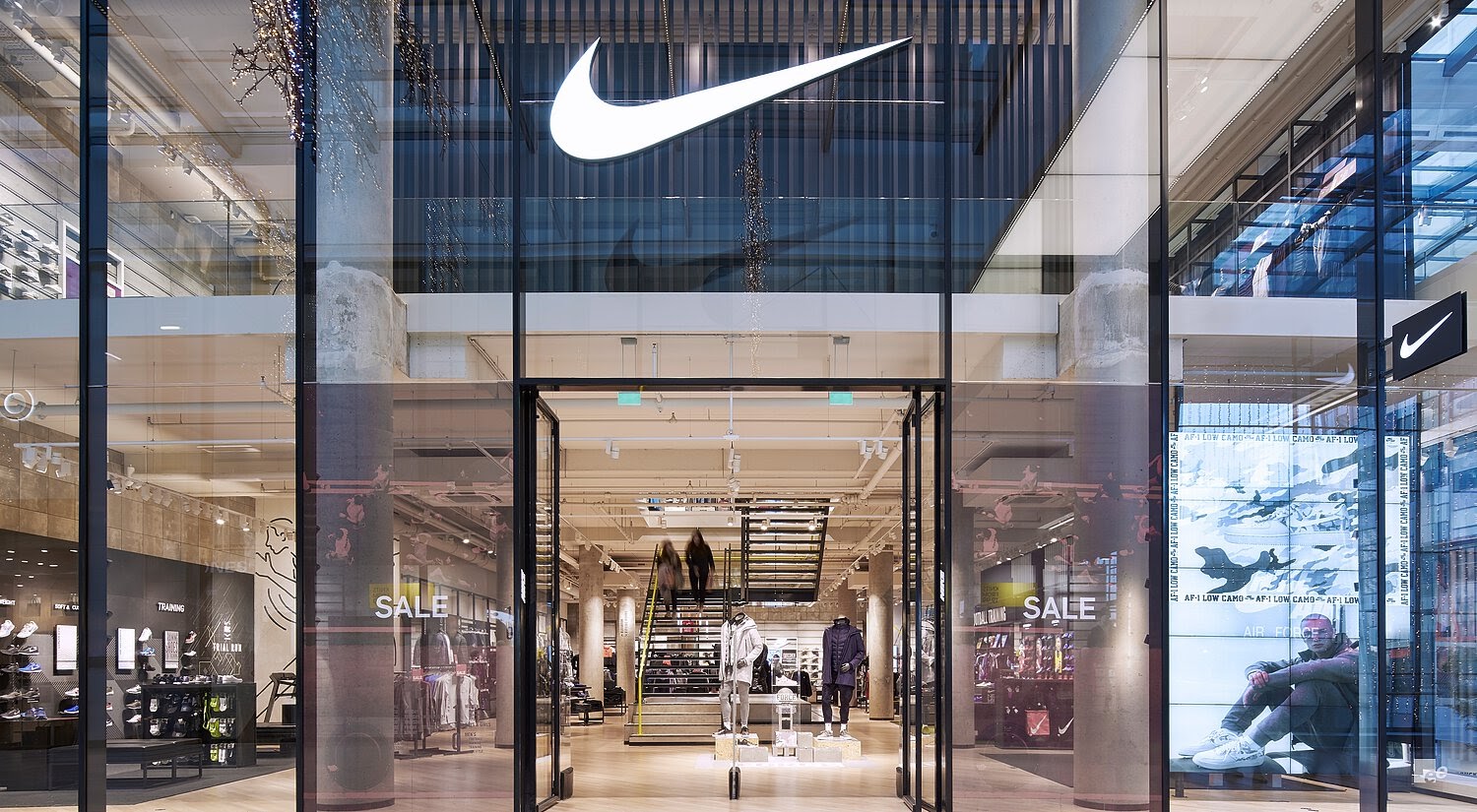 16 Saving Tips to Use When Shopping at Nike