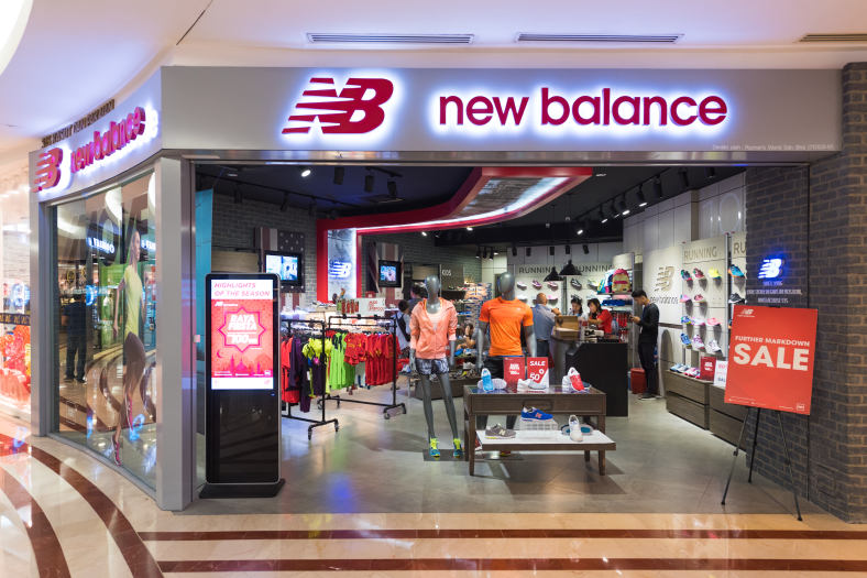 23 Ways To Get Up To 25% Off New Balance Shoes and Gear!