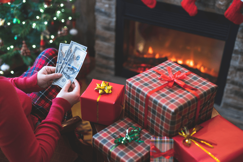 15 Outside-the-Box Ways to Save Money on Christmas Presents This Year